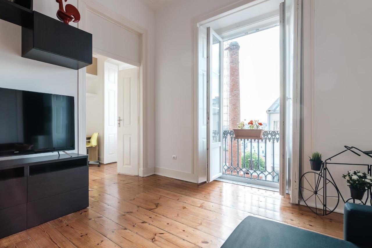 Elegant 3 Bedroom Flat With View In Principe Real Lisboa
